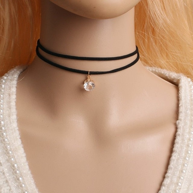 Clavicle Choker Necklace